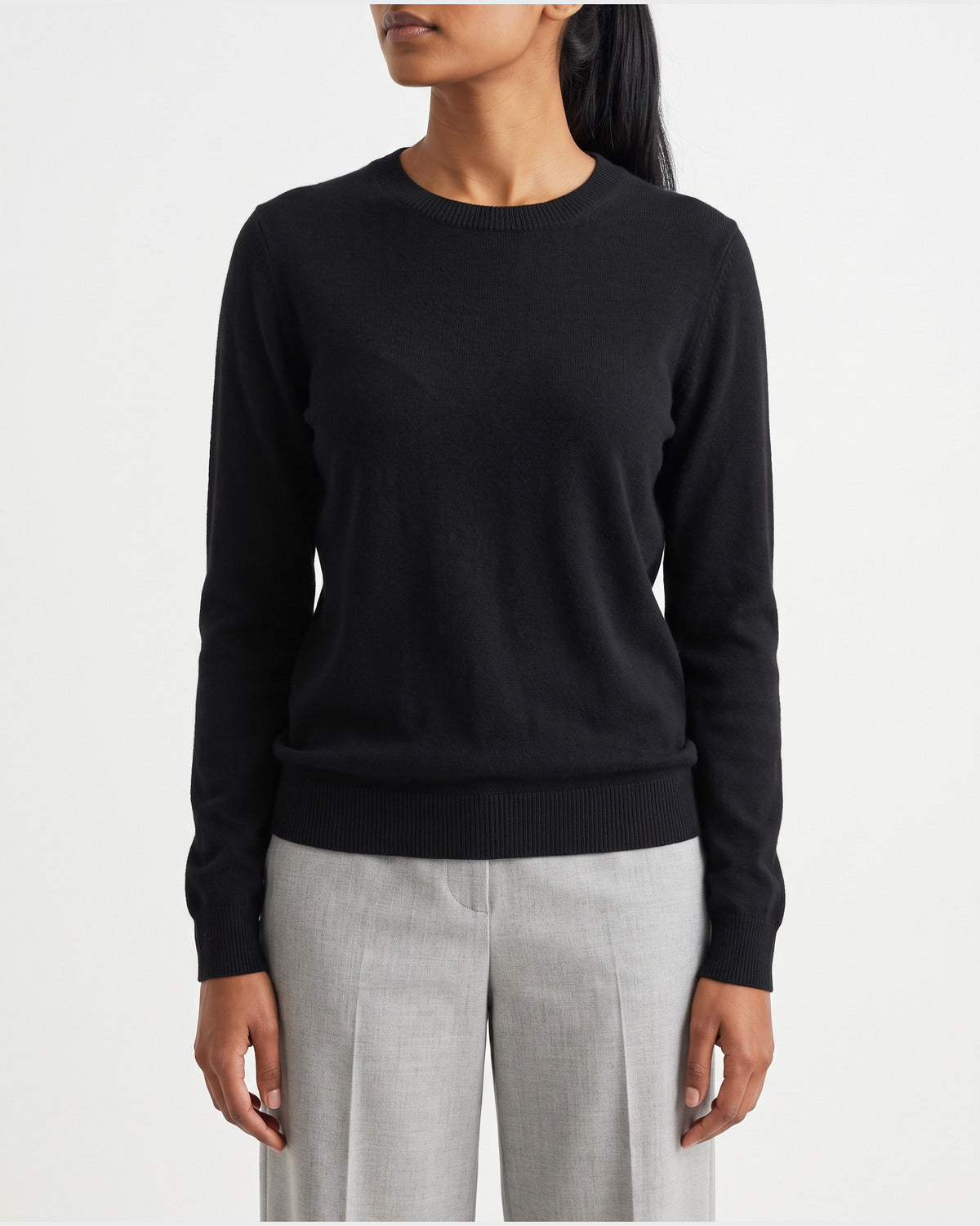 Classic Fine Knit Crew Neck Sweater in Black