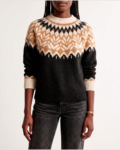 Fair Isle Yoke Pullover Sweater With Crew Neck in Black