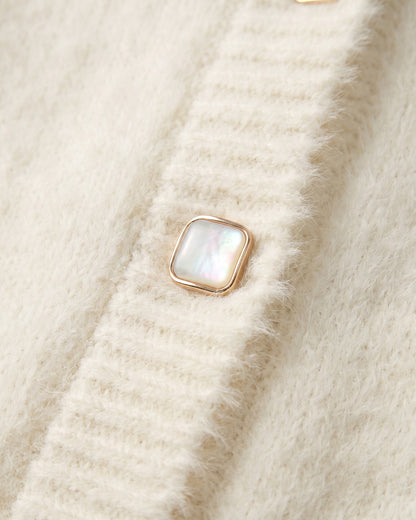 Fuzzy V Neck Short Cardigan Sweater With Pockets - close-up detail (Off-white)