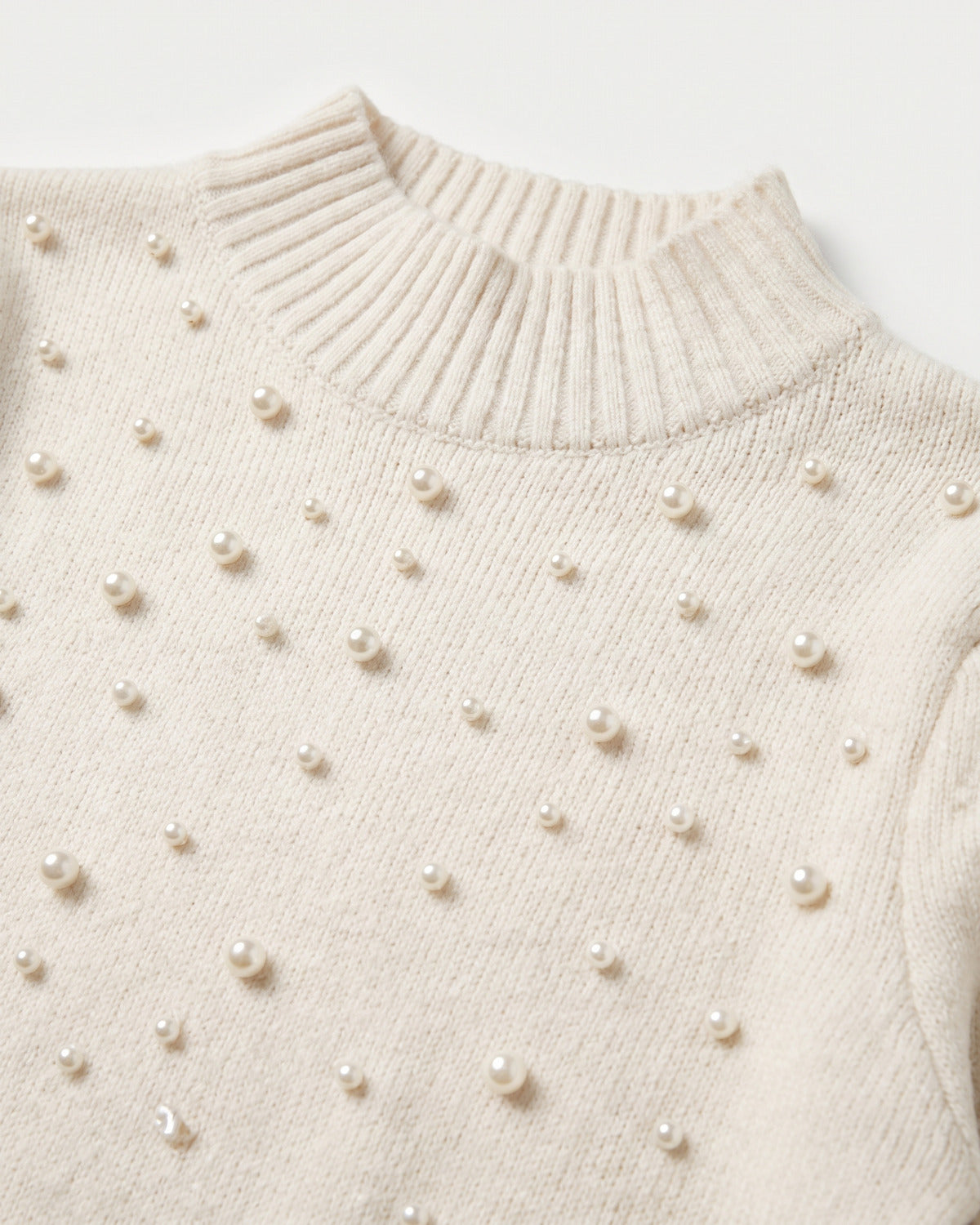 Pearl Puff Sleeve Bodycon Mini Sweater Dress - close-up detail (Off-white)