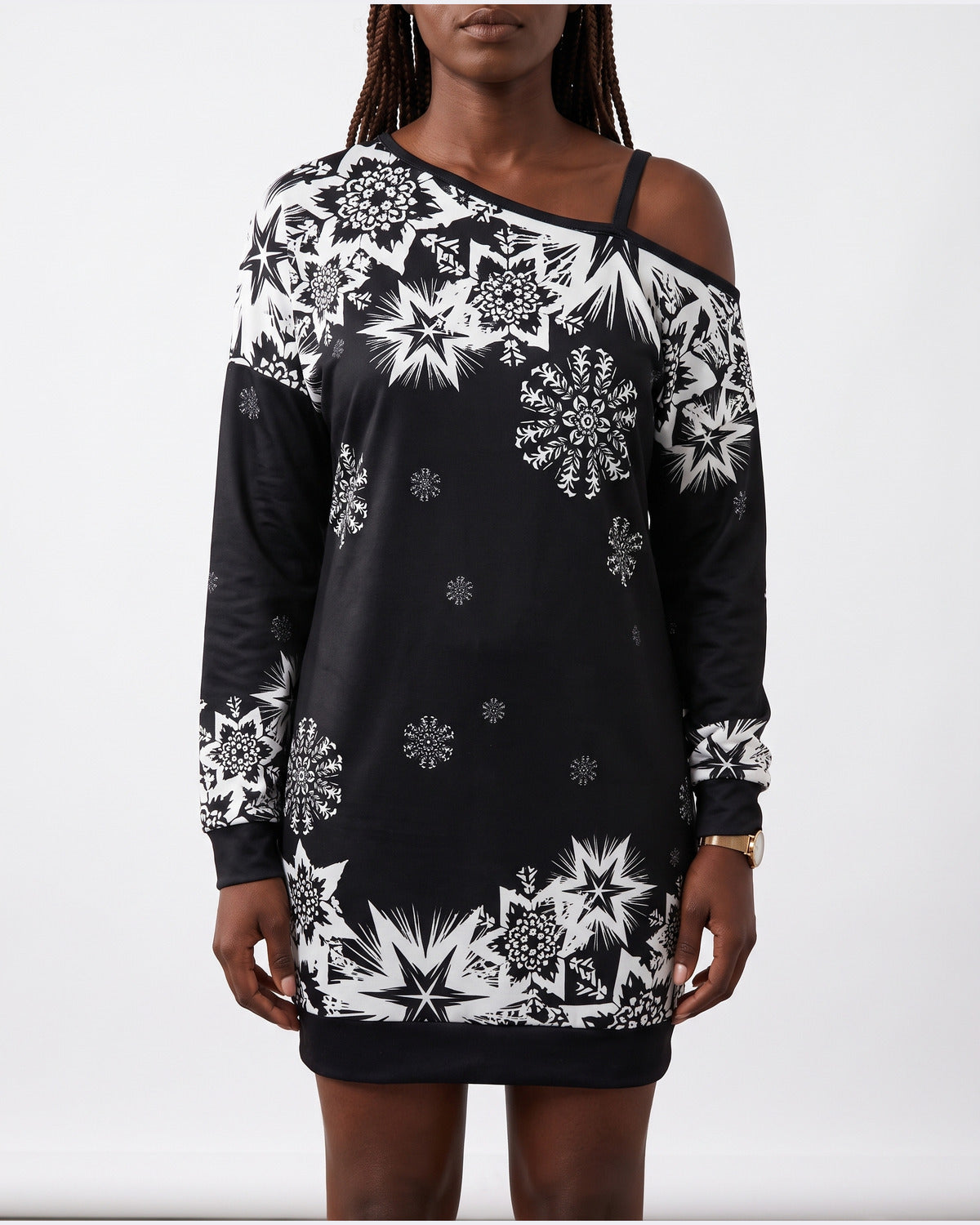 Snowflake Print Holiday Mini Dress With Long Sleeves in Black