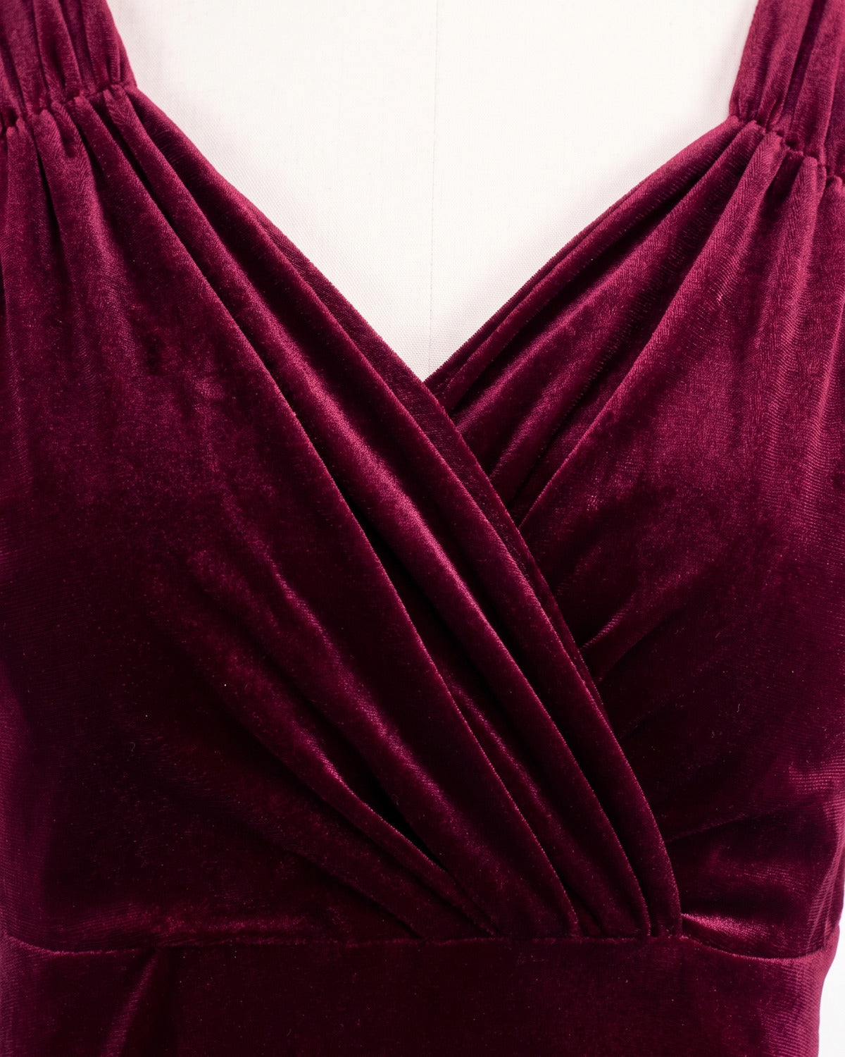 Velvet Fit and Flare Midi Dress With V Neck - close-up detail (Burgundy)